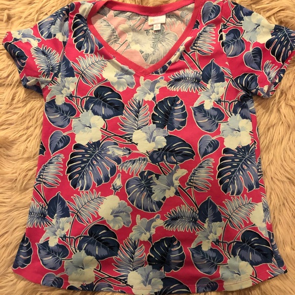 LLR V NECK TOP - Picture 1 of 3